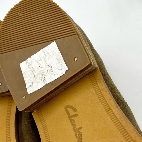 Clarks‎ Trish Chelsea Sz 9.5-M, suede upper, comfort footbed - Picture 15 of 15